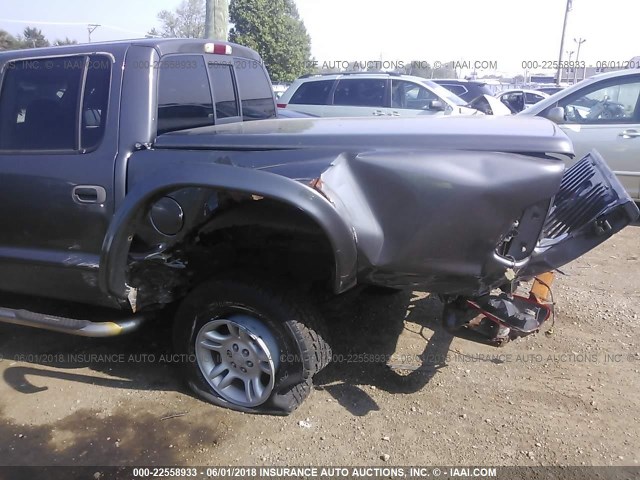 1B7HG38N62S691834 - 2002 DODGE DAKOTA QUAD SPORT/QUAD R/T GRAY photo 6