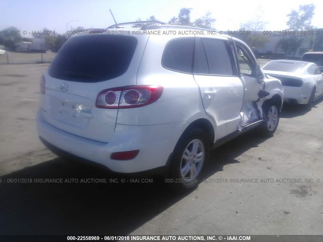 5XYZG3AB0CG115233 - 2012 HYUNDAI SANTA FE GLS WHITE photo 4