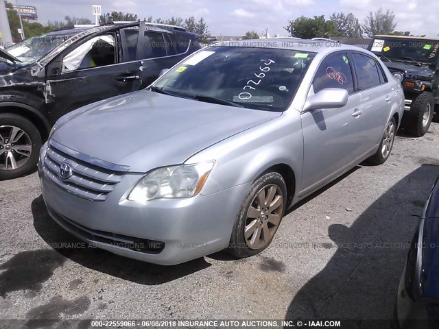 4T1BK36B96U072664 - 2006 TOYOTA AVALON XL/XLS/TOURING/LIMITED SILVER photo 2