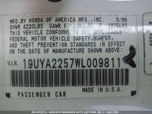 19UYA2257WL009811 - 1998 ACURA 3.0CL Ақ фото 9