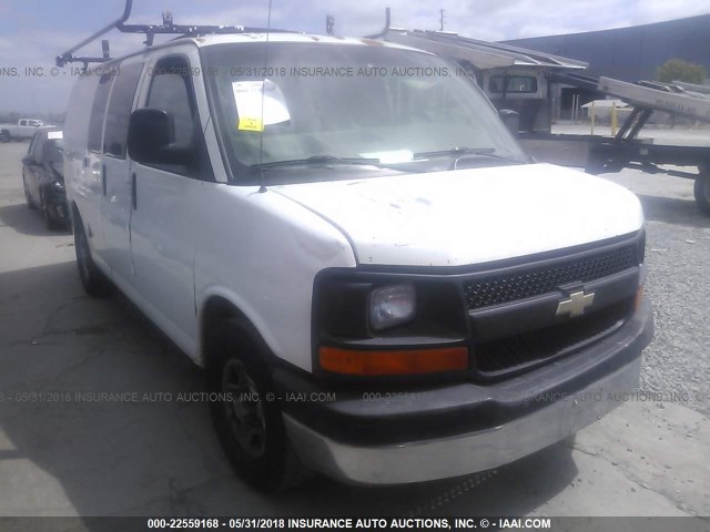 1GCEG15X161121734 - 2006 CHEVROLET EXPRESS G1500  WHITE photo 1