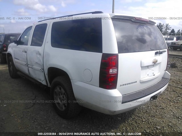 1GNFK16328J231684 - 2008 CHEVROLET SUBURBAN K1500 LS WHITE photo 3