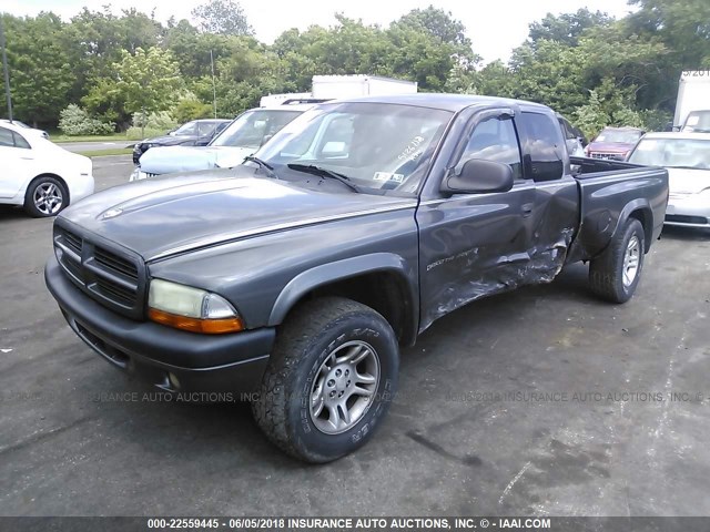 1B7GG32X62S605282 - 2002 DODGE DAKOTA SPORT/RT GRAY photo 2