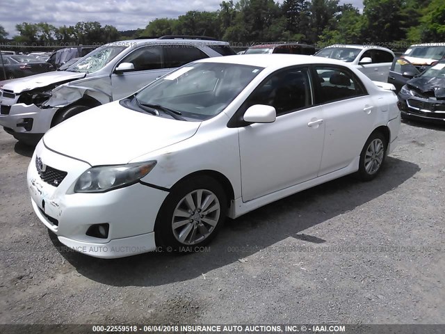 2T1BU40E29C104900 - 2009 TOYOTA COROLLA S/LE/XLE WHITE photo 2