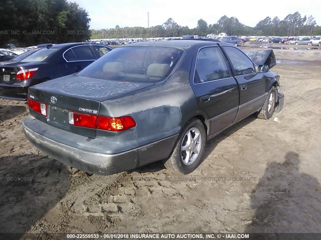 4T1BG22K7YU737551 - 2000 TOYOTA CAMRY CE/LE/XLE GREEN photo 4