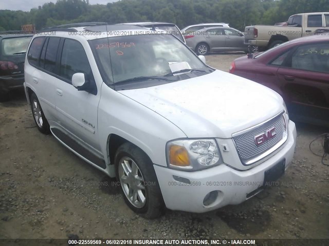 1GKET63M182202686 - 2008 GMC ENVOY DENALI WHITE photo 1