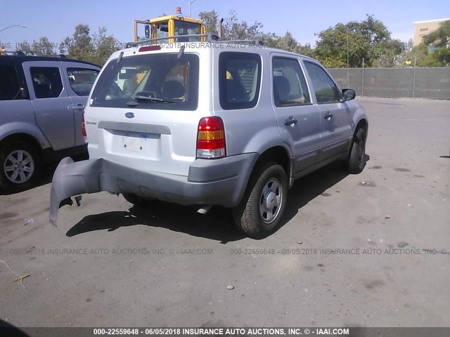 1FMYU02194KA29175 - 2004 FORD ESCAPE XLS SILVER photo 4