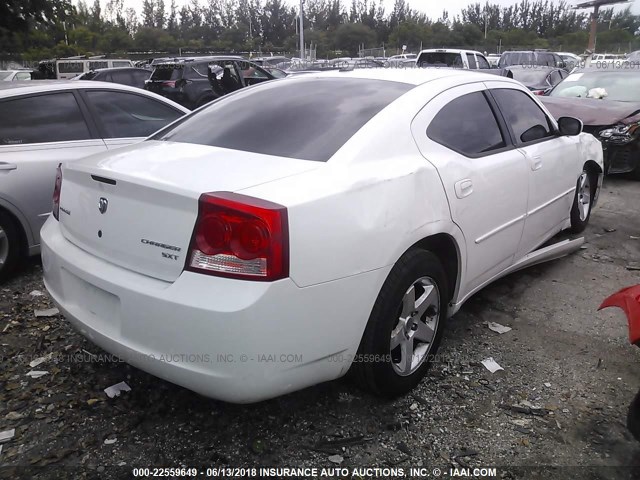 2B3CA3CV4AH309942 - 2010 DODGE CHARGER SXT WHITE photo 4