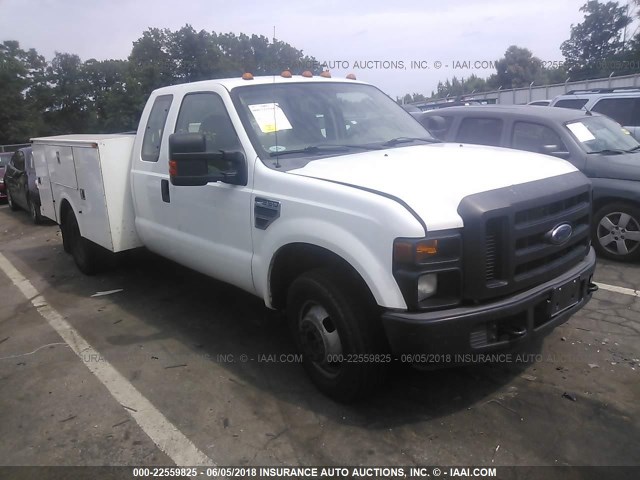 1FDWX36Y98ED32856 - 2008 FORD F350 SUPER DUTY WHITE photo 1