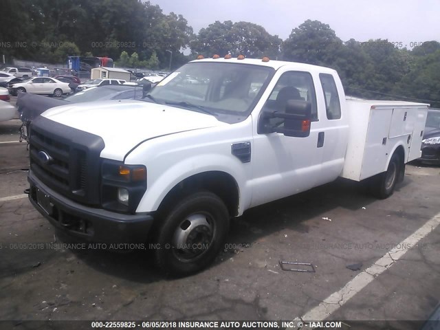 1FDWX36Y98ED32856 - 2008 FORD F350 SUPER DUTY WHITE photo 2