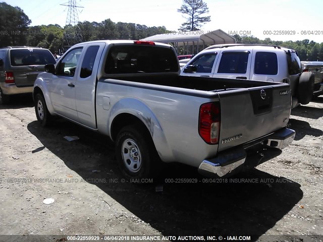 1N6BD06T85C419960 - 2005 NISSAN FRONTIER KING CAB XE SILVER photo 3