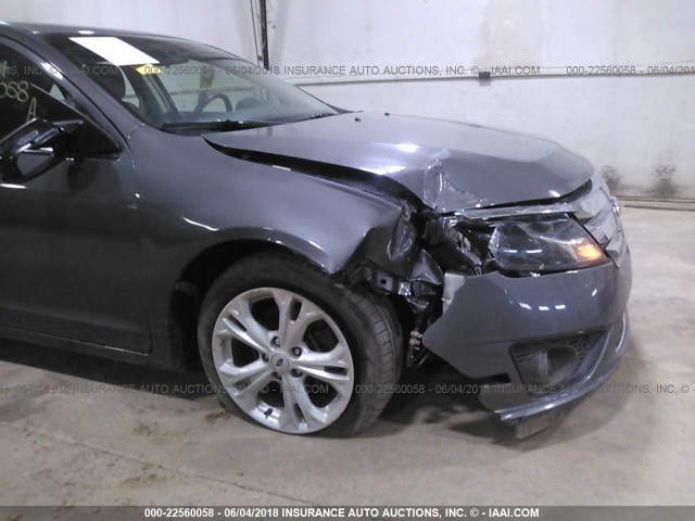 3FAHP0HA2CR295835 - 2012 FORD FUSION SE GRAY photo 6