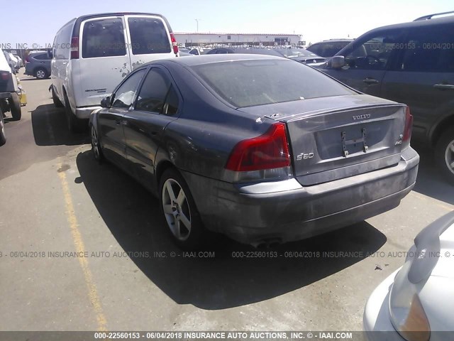 YV1RH52YX42345475 - 2004 VOLVO S60 R GRAY photo 3