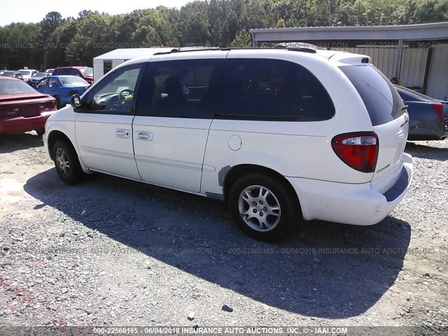 2B4GP74LX2R508974 - 2002 DODGE GRAND CARAVAN EX WHITE photo 3