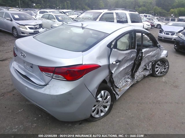 5NPDH4AE9BH058061 - 2011 HYUNDAI ELANTRA GLS/LIMITED SILVER photo 4