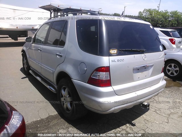 4JGAB75E73A373980 - 2003 MERCEDES-BENZ ML 500 SILVER photo 3