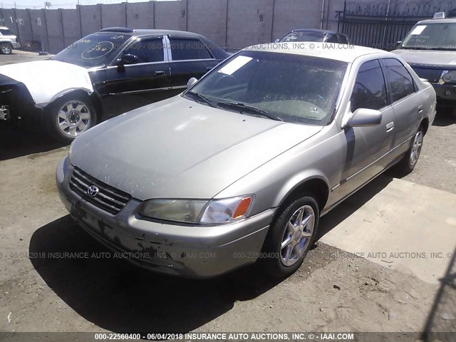 JT2BG22K5V0042758 - 1997 TOYOTA CAMRY LE/XLE Сұр фото 2