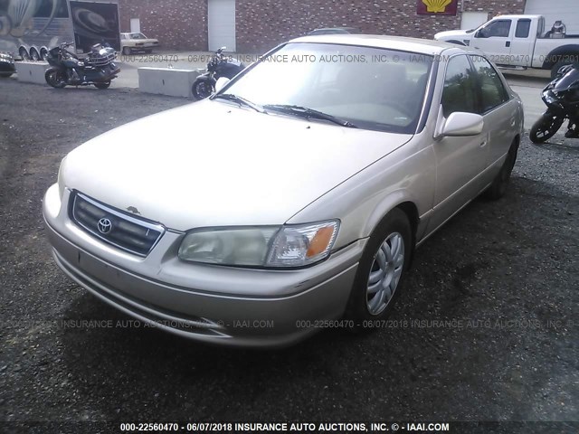 4T1BG22K11U811035 - 2001 TOYOTA CAMRY CE/LE/XLE 金色 照片 2