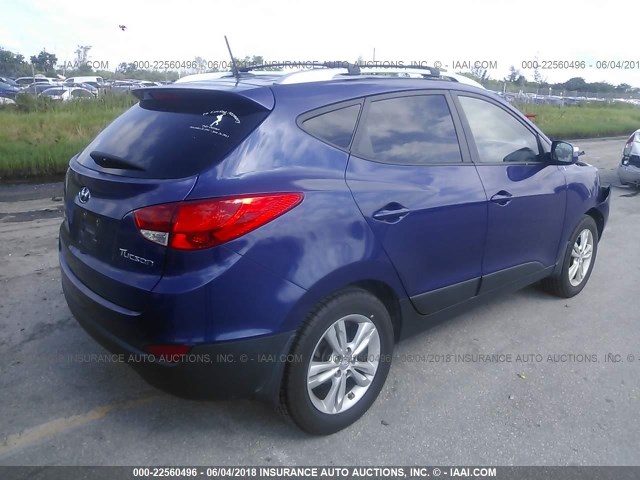 KM8JU3AC4DU593004 - 2013 HYUNDAI TUCSON GLS/LIMITED BLUE photo 4