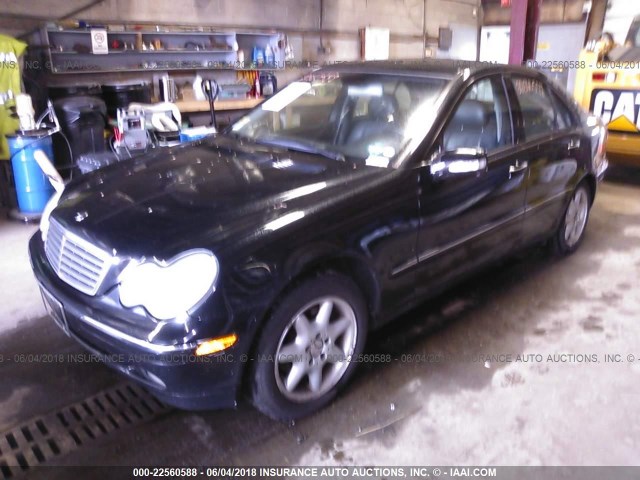 WDBRF61J72F259874 - 2002 MERCEDES-BENZ C 240 BLACK photo 2