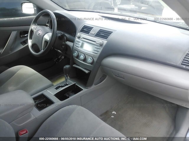 4T1BE46K49U801946 - 2009 TOYOTA CAMRY SE/LE/XLE 灰色 照片 5