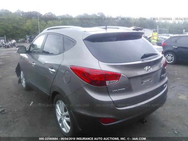 KM8JUCAC2BU311195 - 2011 HYUNDAI TUCSON GLS/LIMITED BROWN photo 3