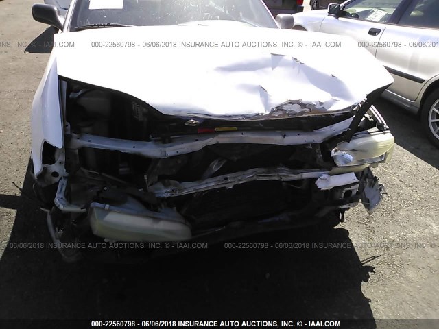 JT2BG12K0T0419388 - 1996 TOYOTA CAMRY DX/LE/XLE თეთრი ფოტო 6