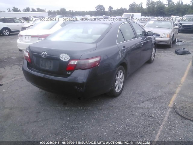 4T1BE46K07U606505 - 2007 TOYOTA CAMRY NEW GENERAT CE/LE/XLE/SE GRAY photo 4