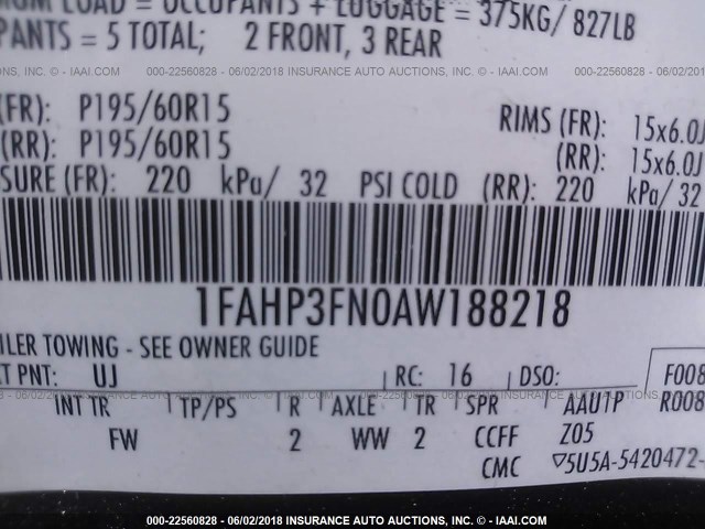 1FAHP3FN0AW188218 - 2010 FORD FOCUS SE GRAY photo 9