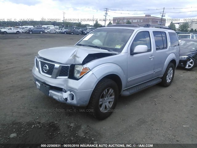 5N1AR18W87C623993 - 2007 NISSAN PATHFINDER LE/SE/XE SILVER photo 2