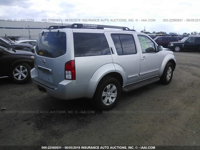 5N1AR18W87C623993 - 2007 NISSAN PATHFINDER LE/SE/XE SILVER photo 4