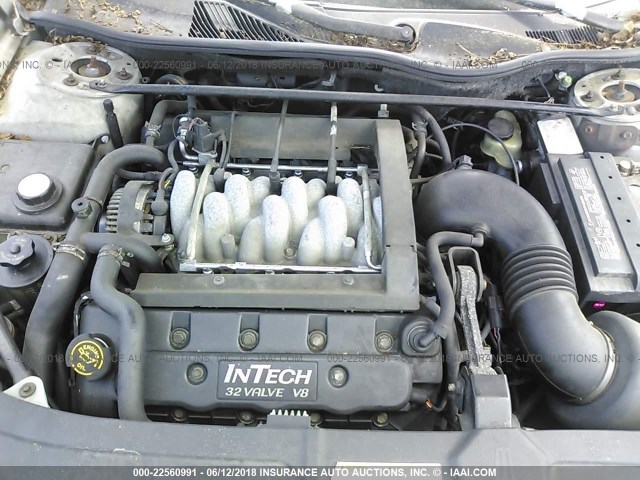 1LNFM97V2WY640866 - 1998 LINCOLN CONTINENTAL  Srebrny zdjęcie 10