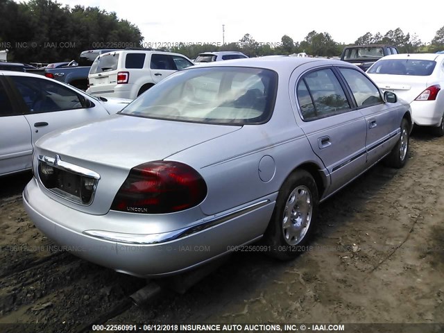 1LNFM97V2WY640866 - 1998 LINCOLN CONTINENTAL  Srebrny zdjęcie 4