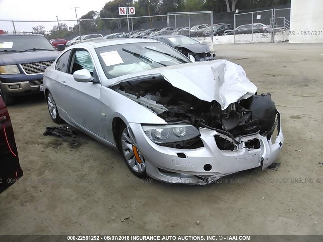 WBAKE5C59DJ107754 - 2013 BMW 328 I SULEV GRAY photo 1