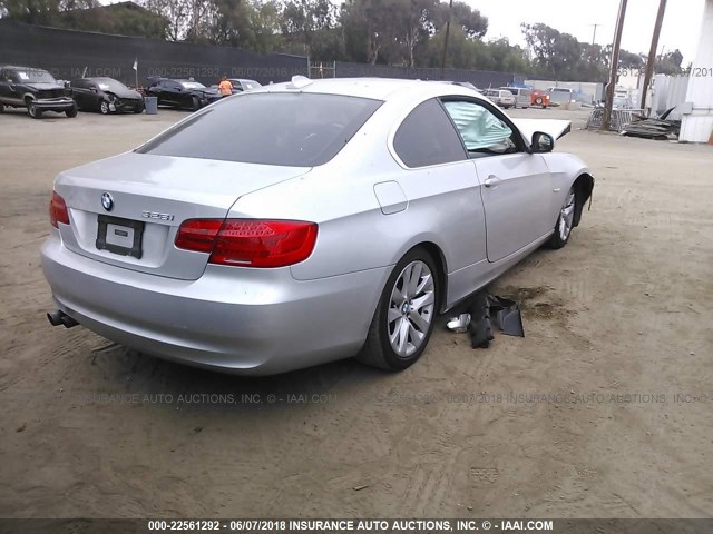 WBAKE5C59DJ107754 - 2013 BMW 328 I SULEV GRAY photo 4