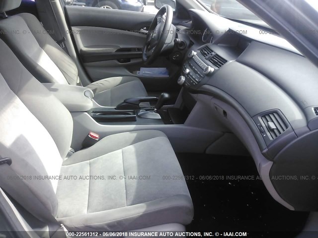 1HGCP2F40AA077690 - 2010 HONDA ACCORD LXP GRAY photo 5