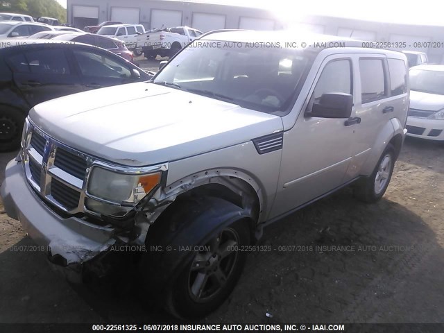 1D8GU28K58W218837 - 2008 DODGE NITRO SXT SILVER photo 2