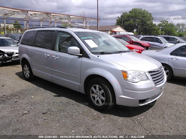 2A8HR54P18R824354 - 2008 CHRYSLER TOWN & COUNTRY TOURING SILVER photo 1