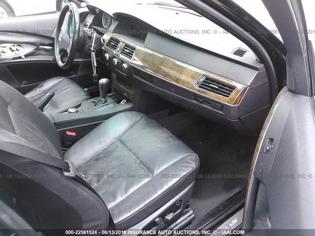 WBANF33596CS34364 - 2006 BMW 525 XI BLACK photo 5
