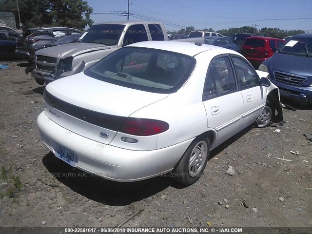 1FALP13P3VW224705 - 1997 FORD ESCORT LX/SPORT WHITE photo 4