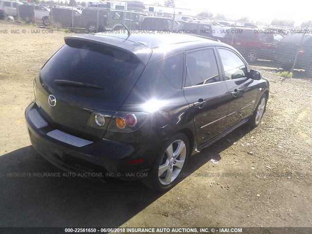 JM1BK343851313372 - 2005 MAZDA 3 HATCHBACK BLACK photo 4