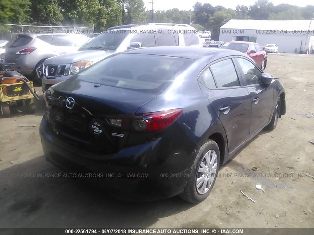 JM1BM1T75E1216200 - 2014 MAZDA 3 SV BLUE photo 4