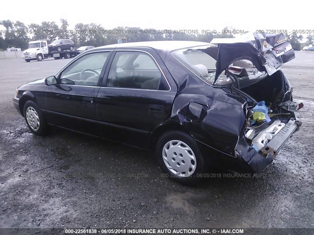 4T1BG22K4XU390789 - 1999 TOYOTA CAMRY CE/LE/XLE BLACK photo 3