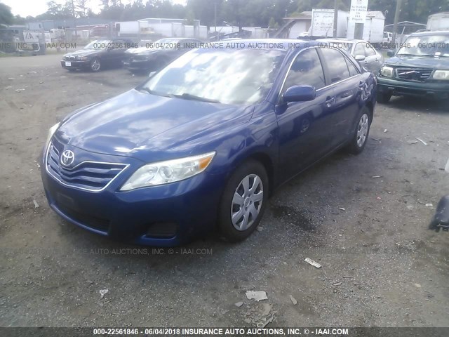 4T1BF3EK4AU527029 - 2010 TOYOTA CAMRY SE/LE/XLE ლურჯი ფოტო 2