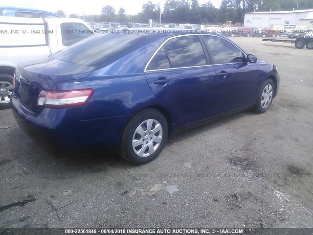 4T1BF3EK4AU527029 - 2010 TOYOTA CAMRY SE/LE/XLE ლურჯი ფოტო 4