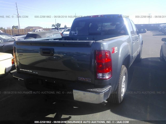 3GTP2VE7XDG247619 - 2013 GMC SIERRA K1500 SLE BLUE photo 4