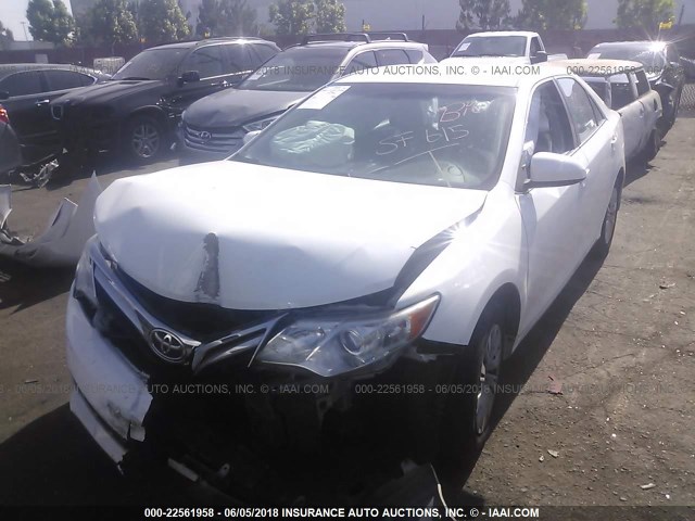 4T4BF1FK5ER424653 - 2014 TOYOTA CAMRY L/SE/LE/XLE Ağ foto 2