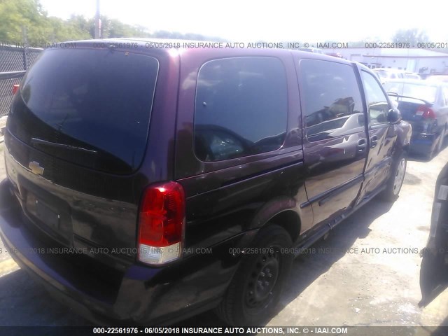 1GNDV23WX8D124111 - 2008 CHEVROLET UPLANDER LS BURGUNDY photo 4