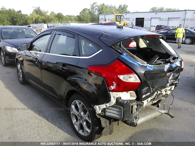 1FAHP3N21CL391405 - 2012 FORD FOCUS TITANIUM BLACK photo 3