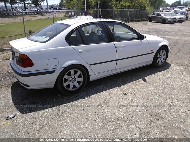 WBAAM3344YFP77070 - 2000 BMW 323 I WHITE photo 4